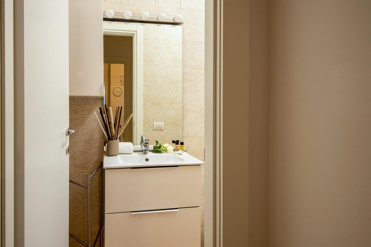 Puglia5Stars Stazione Centrale Urban Green Bari Exterior foto